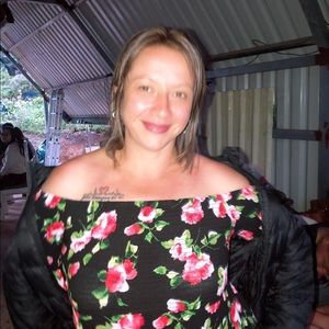 Meet your Posher, Adriana